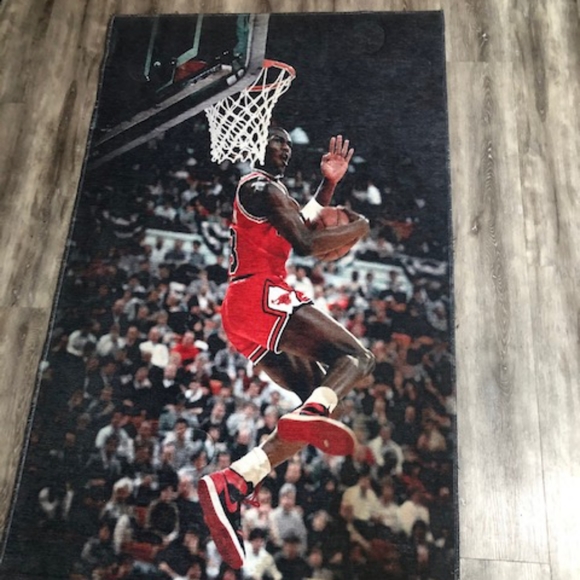 Jordan Rug 🔥🔥 - Picture 2 of 2